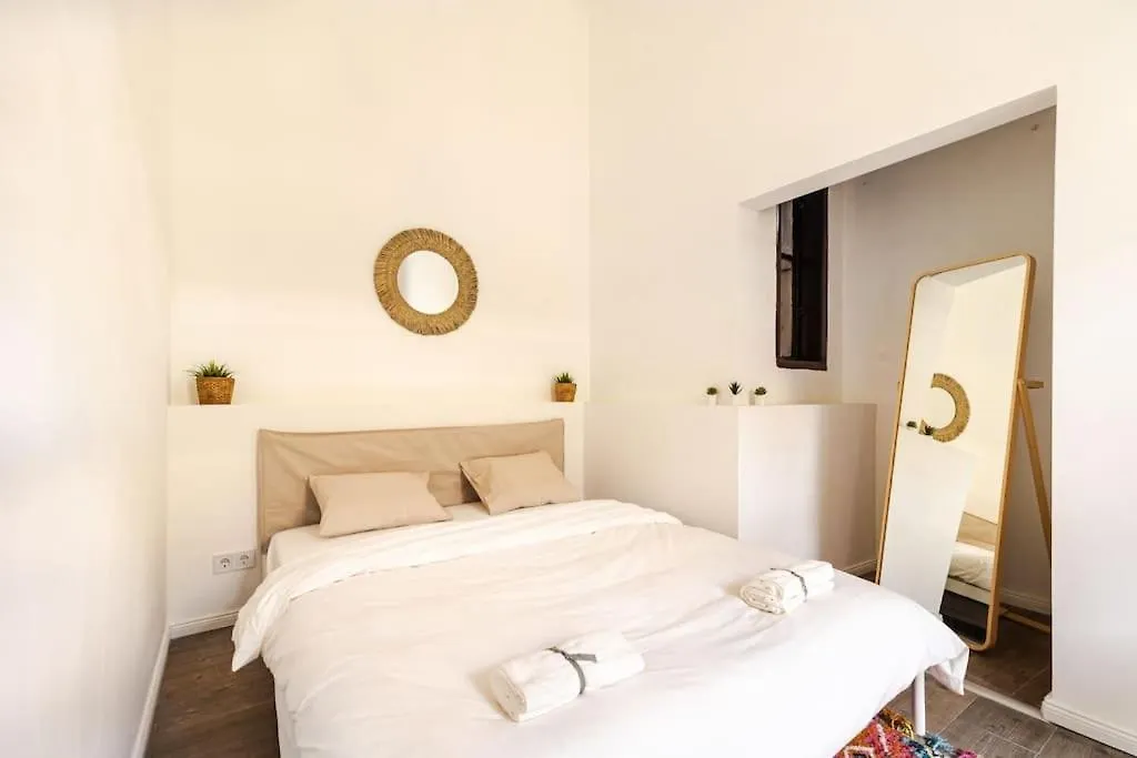 Westend Prime Location Apartment Budapest Hungary